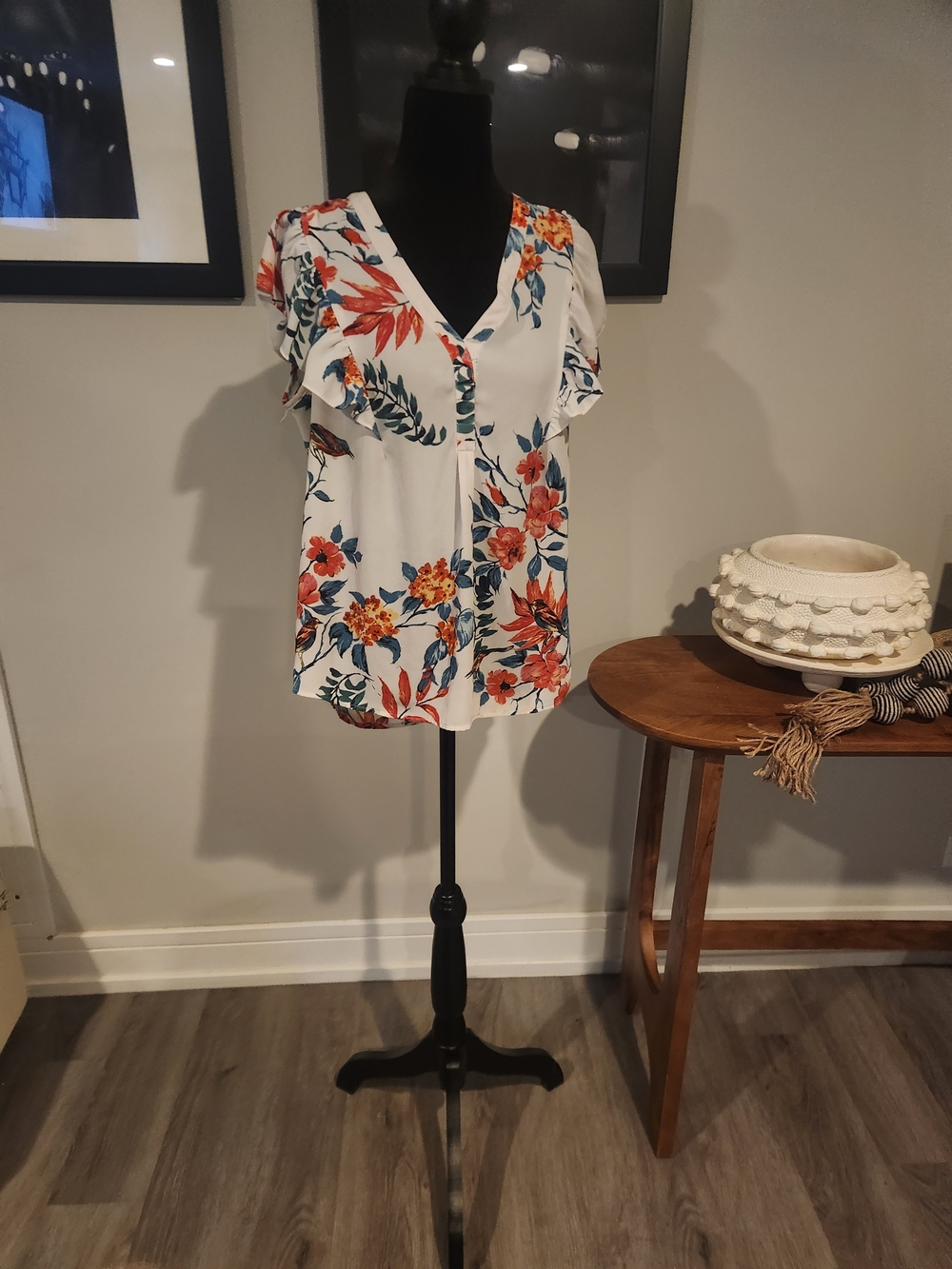 Floral V-Neck Short Sleeve Top - White with Orange & Teal Floral